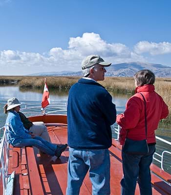 Walk through Lake Titicaca with a view of the Chullpas de Sillustani